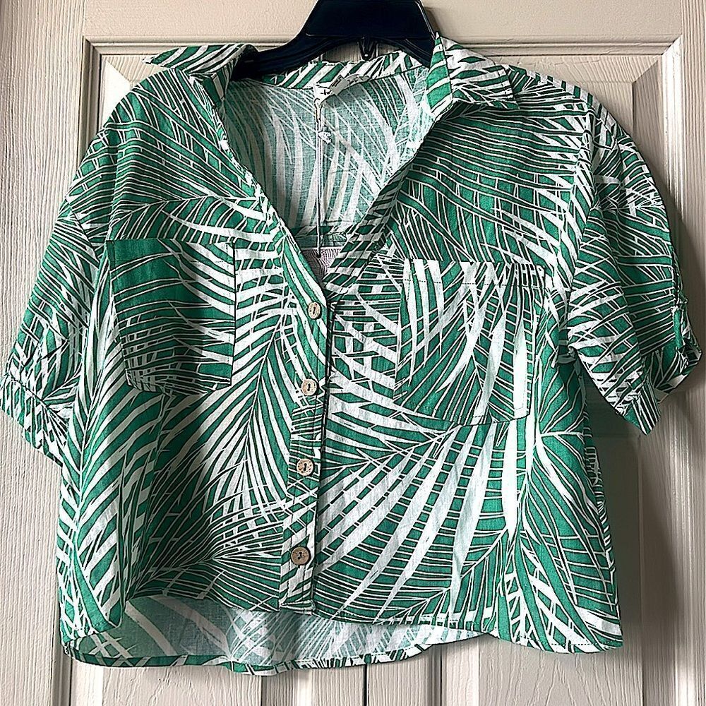 Panama Jack Women’s Linen Blend Tropical Blouse!